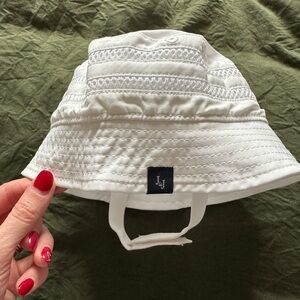 Janie and Jack White Kids Bucket Hat